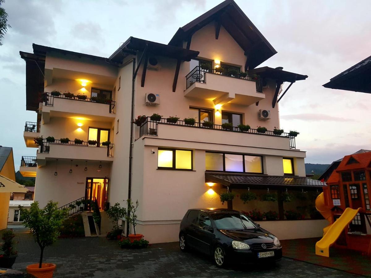 Hotel Buchenland Hura-Humora Exteriér fotografie